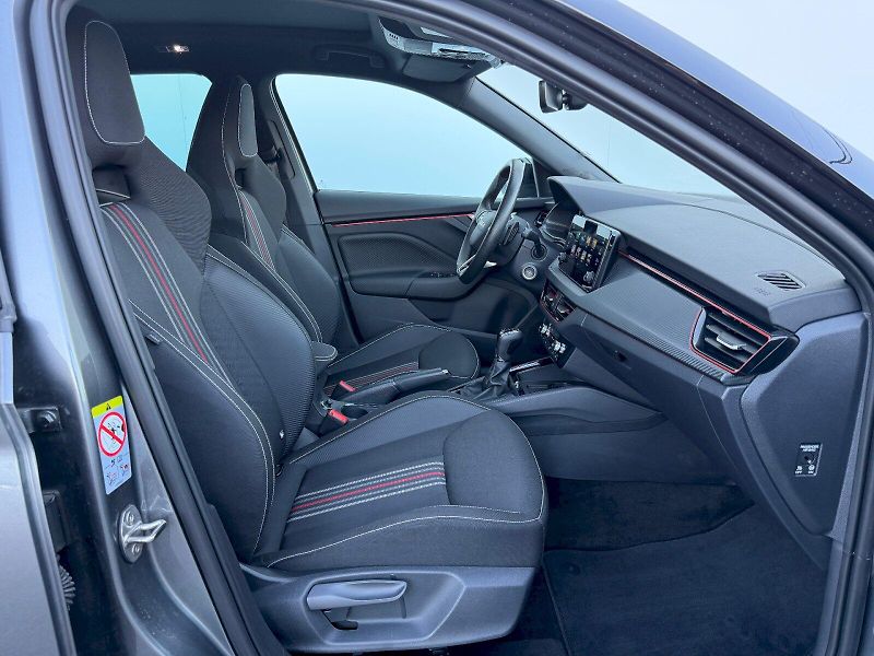Škoda Kamiq (2025) 1.0 TSI 85kW DSG Monte Carlo - fotka 29 z 35