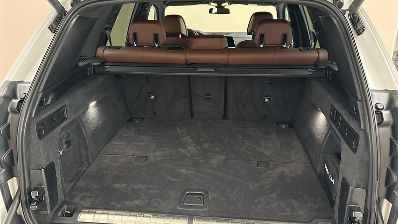 BMW X5 45e AUT xDrive M-paket - fotka 17 z 30