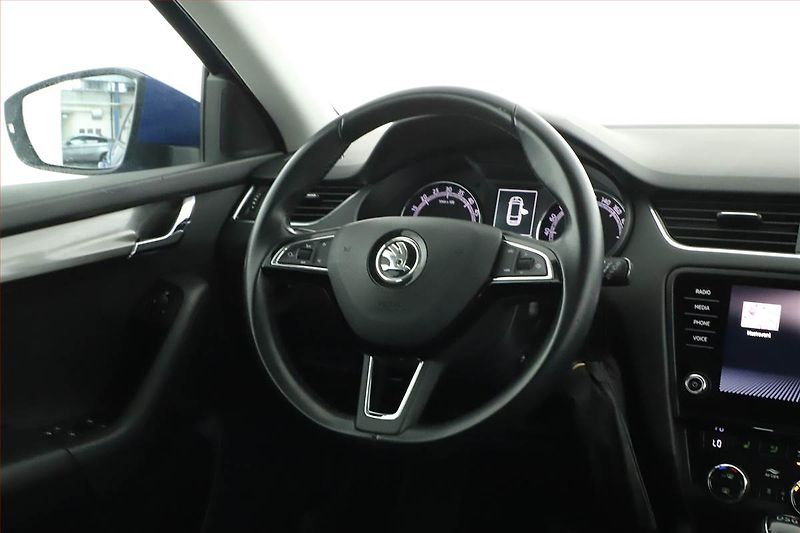 Škoda Octavia (2018) Elegance 2.0 TDI, Automat - fotka 8 z 15