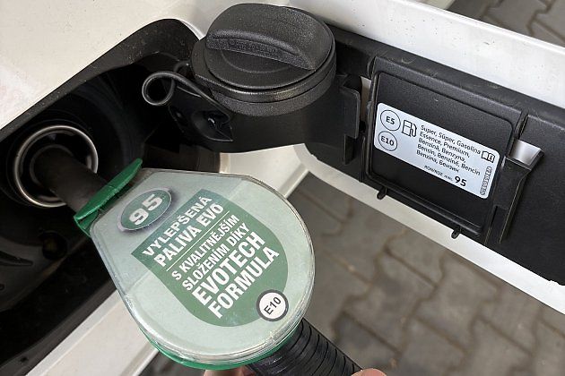 Čerpací stanice - benzin a nafta., zdroj: Deník / Jiří Humplík