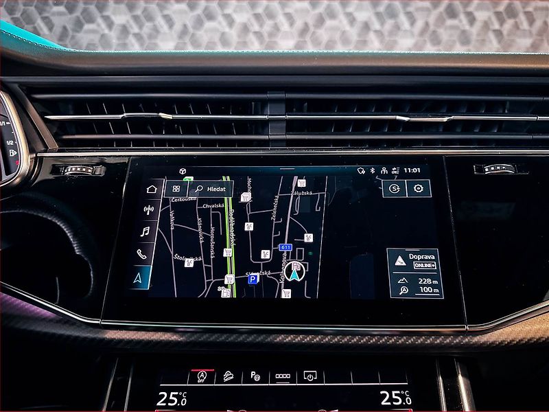 Audi RS Q8 (2023) TFSI - fotka 9 z 23