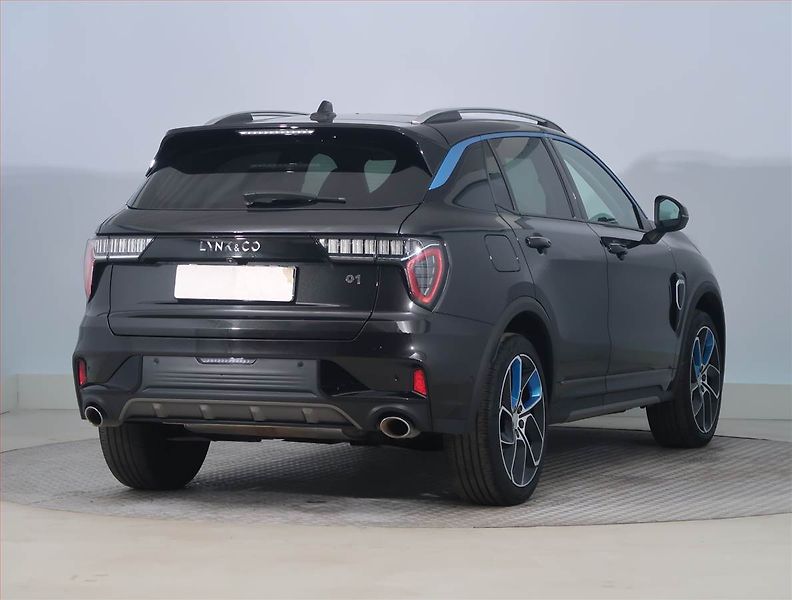 Lynk & Co 01 (2024) Plug-in Hybrid - fotka 5 z 22