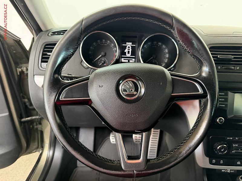 Škoda Yeti (2015) 2.0 TDi, 2.maj,ČR, AMB, TZ - fotka 10 z 18