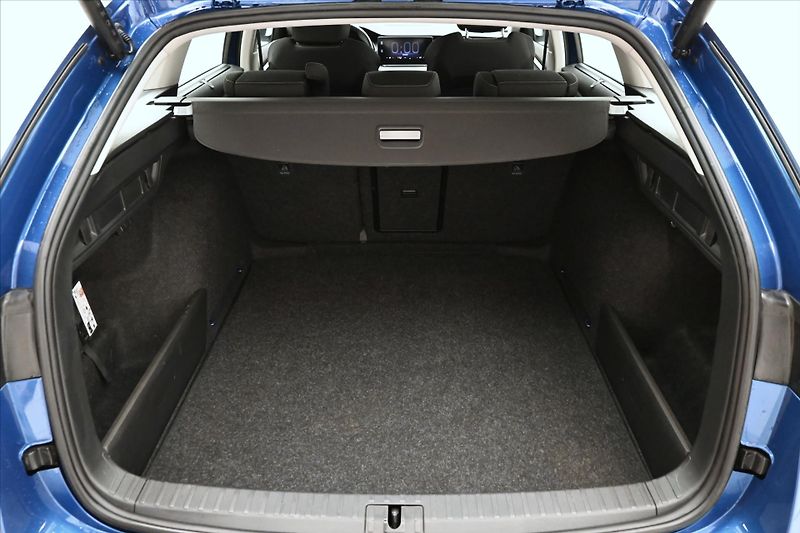 Škoda Octavia 2,0 TDI 110kW DSG Ambiente Zár - fotka 10 z 32