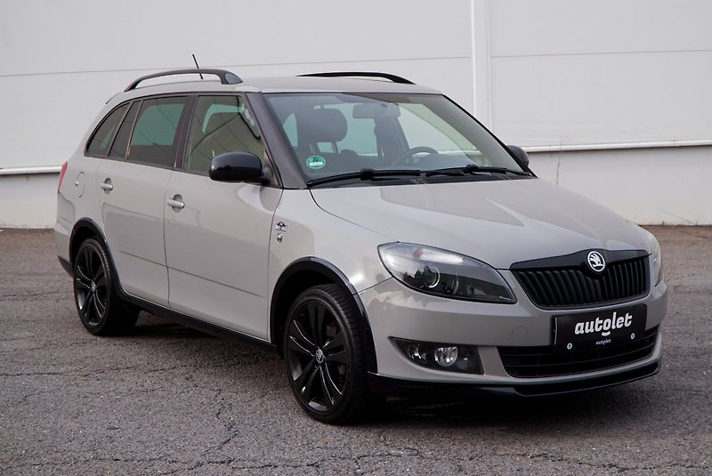 Škoda Fabia 1.2 TSI MONTECARLO - fotka 26 z 37