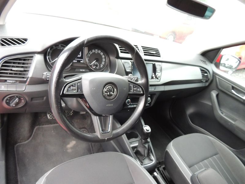 Škoda Fabia (2020) 1.0TSi Combi,70kw,Style,ČR,TZ - fotka 20 z 49
