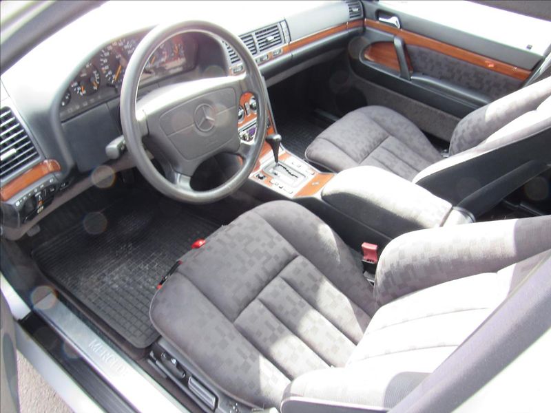 Mercedes-Benz 140 3,2 W140 300 SE 170kW Mamut - fotka 9 z 26