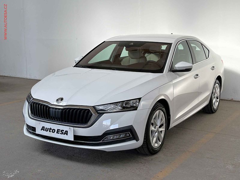 Škoda Octavia (2021) 2.0 TDi, ČR, Style - fotka 3 z 19