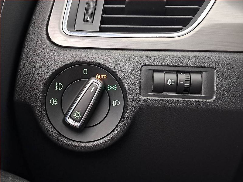Škoda Rapid (2018) Style Plus 1.0 TSI, Automat - fotka 18 z 19