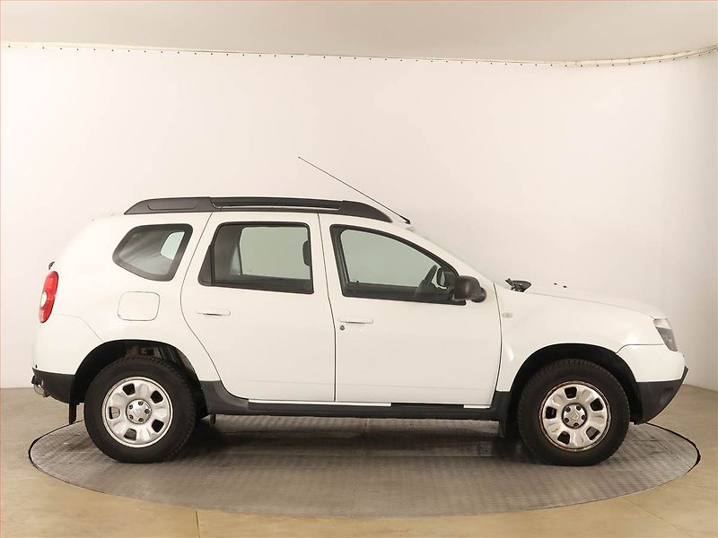 Dacia Duster (2012) 1.6 16V, 4X4 - fotka 6 z 13