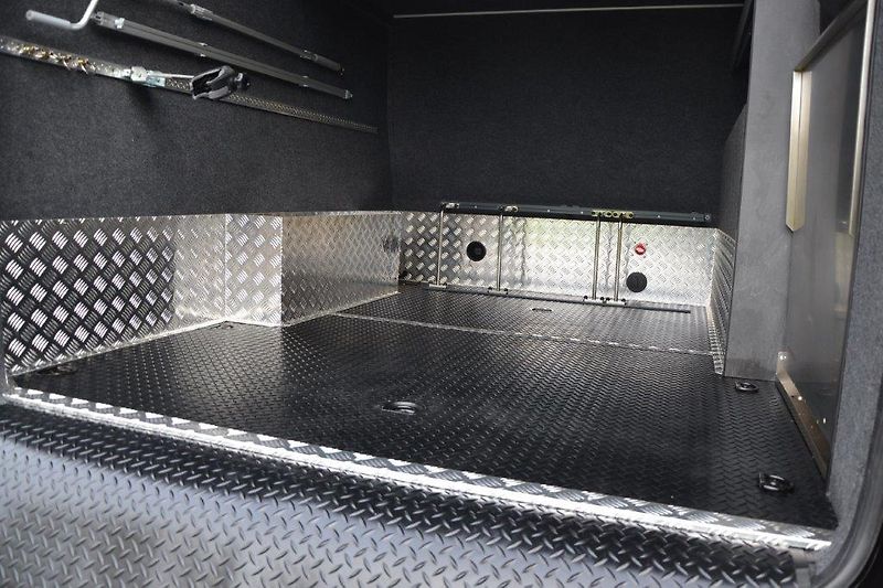 Mercedes-Benz Sprinter 317 CDi 125kW  Camper TOP - fotka 49 z 51