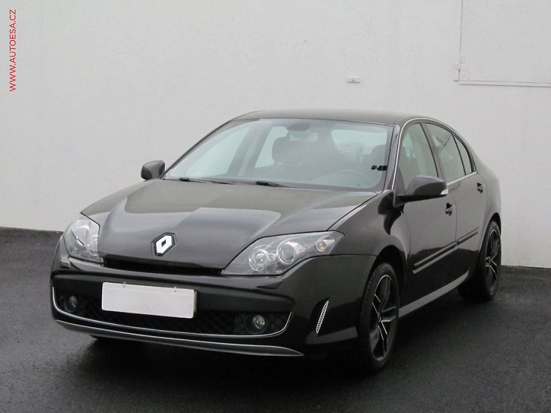 Renault Laguna (2012) 2.0 dCi, 2.maj,ČR, STK3/28 - fotka 3 z 3