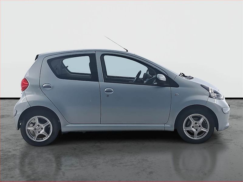 Toyota Aygo (2007) 1.0 VVT-i, po STK, CZ doklady - fotka 6 z 17