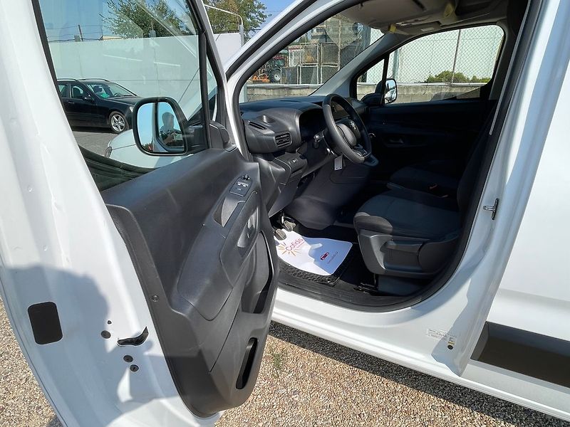 Toyota ProAce 1.5D-4D 75kW*L2H1*CZ*DPH - fotka 7 z 23