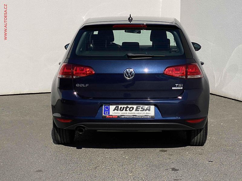Volkswagen Golf (2016) 1.2 TSi, Trendline, bixen - fotka 5 z 17