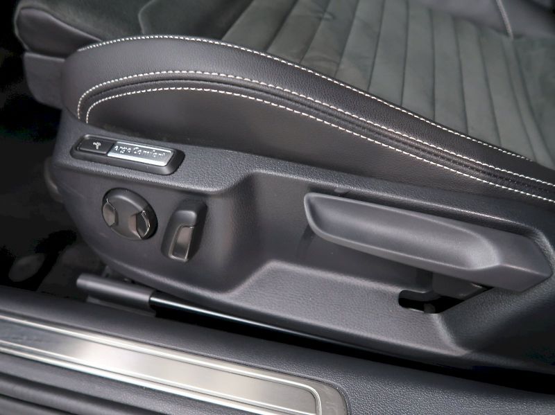 Volkswagen Passat (2023) ELEGANCE 2.0TDI 110kW DSG - fotka 12 z 34
