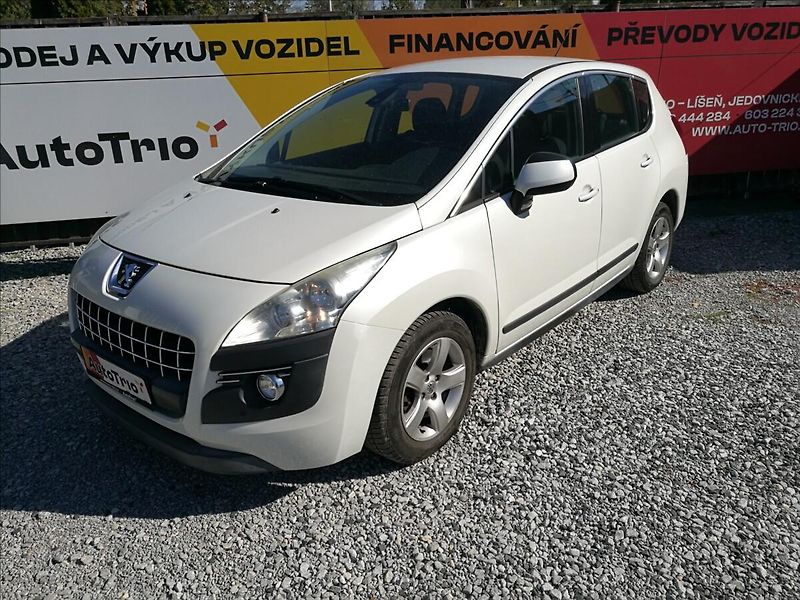 Peugeot 3008 1,6 i - fotka 1 z 19
