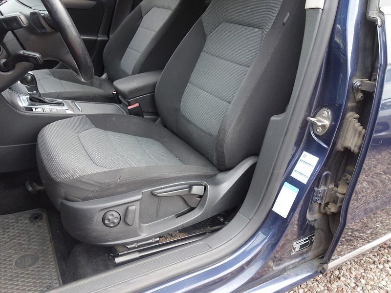 Volkswagen Passat (2013) 1.4TSI 110kW DSG E-FUEL - fotka 17 z 46