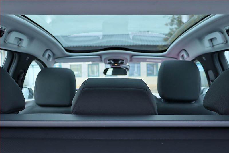 Peugeot 508 (2015) 2.0 HDi, Serv.kniha, Navi - fotka 20 z 22