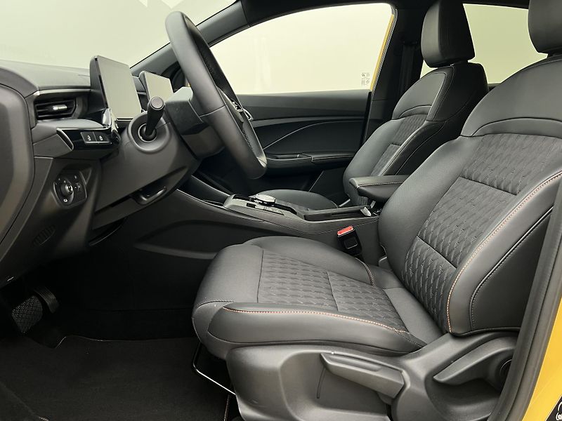 MG MG3 EXCLUSIVE HYBRID+ AUT CZ 1.maj - fotka 3 z 33