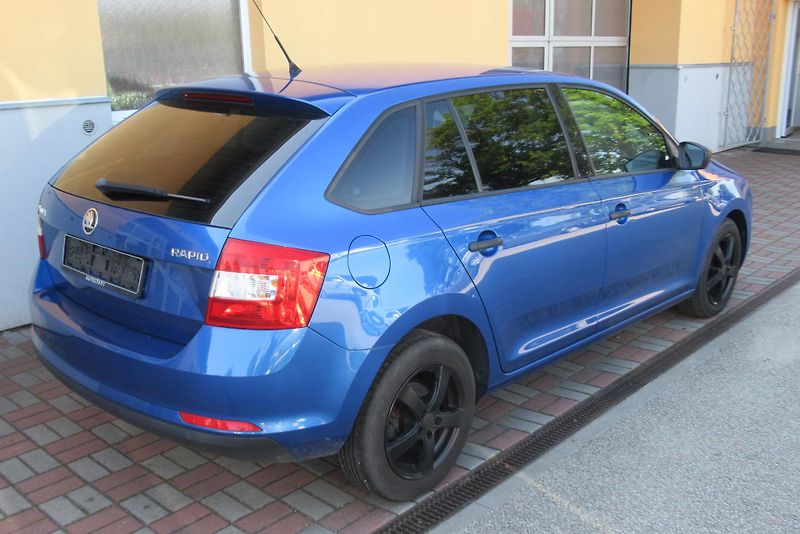 Škoda Rapid 1.2 TSi KLIMA - fotka 5 z 18