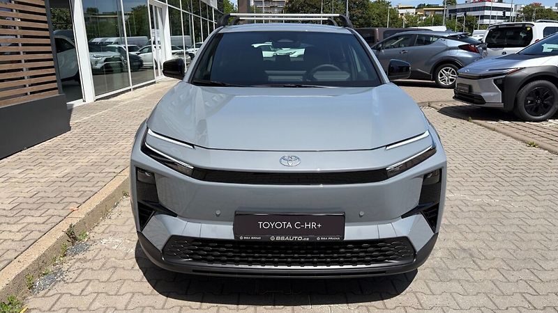 Toyota C-HR Style 57kWh FWD - fotka 2 z 17