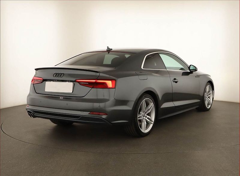 Audi A5 (2018) S-Line 3.0 TDI - fotka 5 z 19
