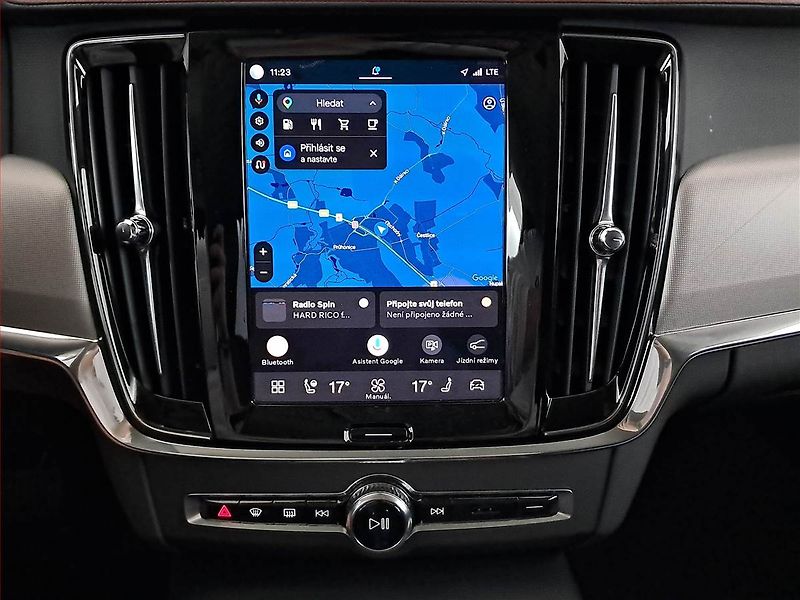 Volvo V90 (2023) Cross Country - fotka 12 z 23