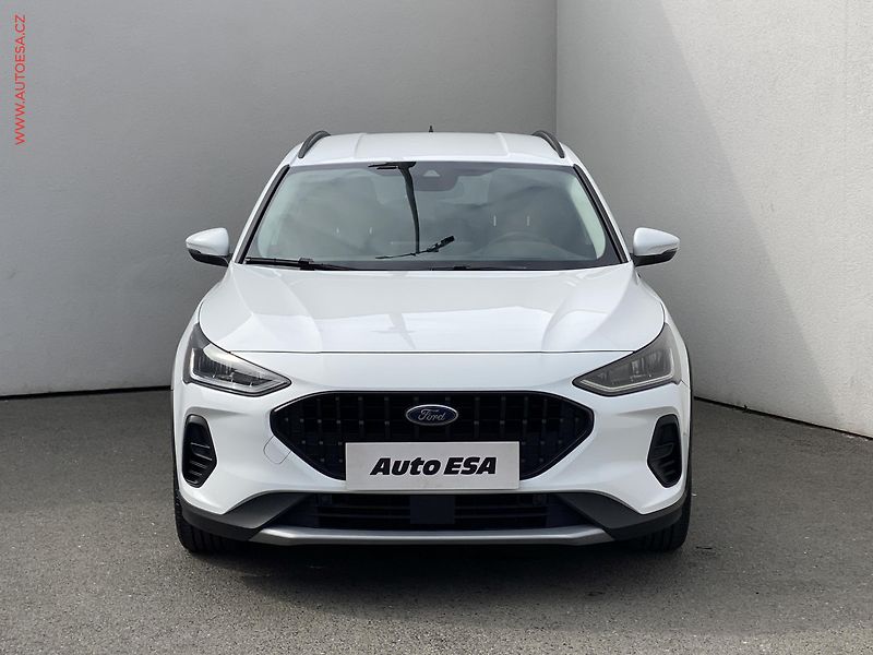 Ford Focus (2023) 1.5 EcoBoost, Active, AT, LED - fotka 2 z 19