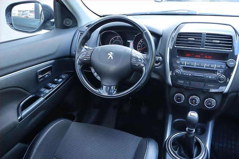 Peugeot 4008 (2013) 1.8 HDI, 4X4, Serv.kniha - fotka 7 z 25