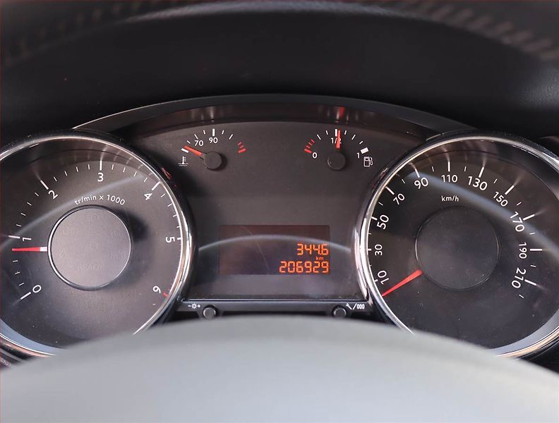 Peugeot 3008 (2011) 1.6 HDi, Serv.kniha, Tempomat - fotka 11 z 16