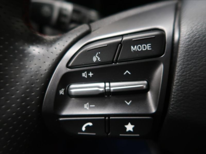 Hyundai Kona 1,6 145 kW N-line 1.majitel - fotka 19 z 35