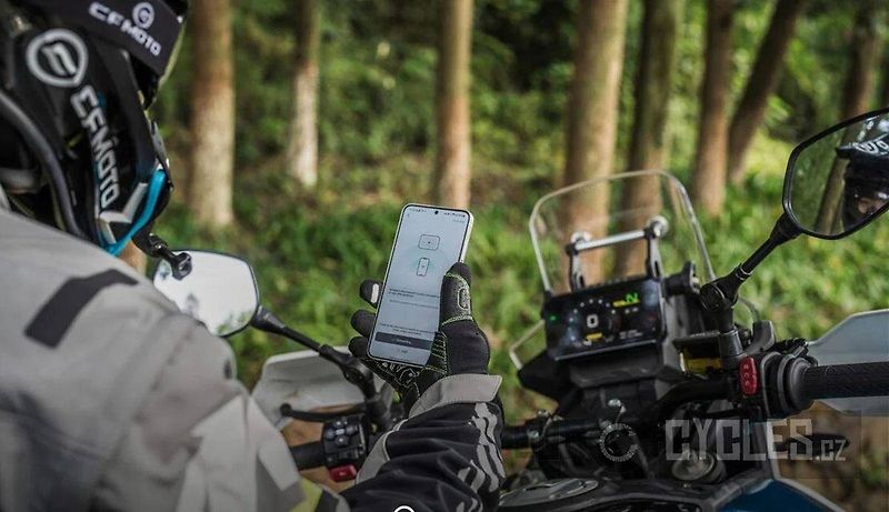 CFMOTO (2026) 1000 MT-X - fotka 25 z 26