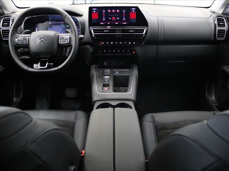 Citroën C5 Aircross 1,5 HDi 96kW AT Max. ČR - fotka 8 z 26