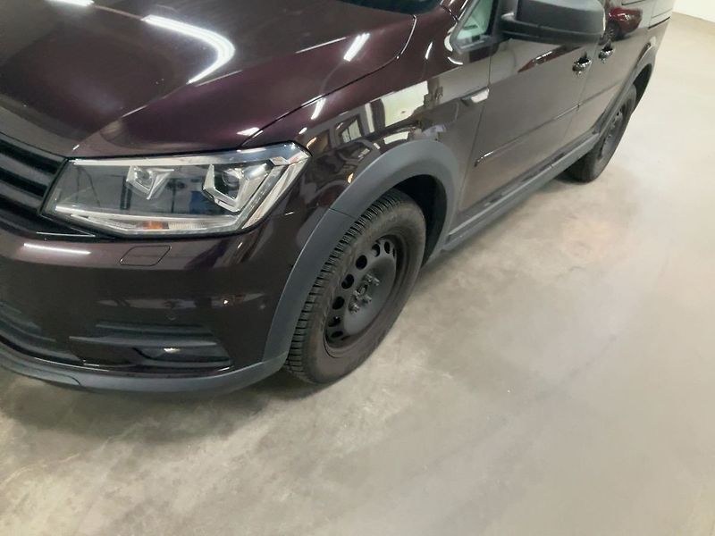 Volkswagen Caddy (2016) 2.0 TDI Alltrack 4Motion DSG - fotka 6 z 13