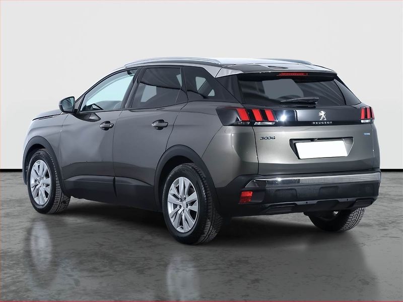 Peugeot 3008 (2017) 1.2 PureTech, Automat - fotka 4 z 23