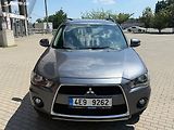 Mitsubishi Outlander (2010) 2.2 DI-D, 130kw 4x4 - náhled 7