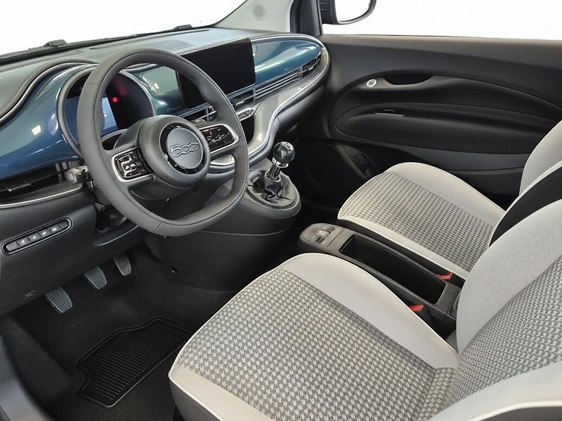 Fiat 500 (2026) Hybrid Torino 1,0 BSG 65k MT6 - fotka 6 z 8