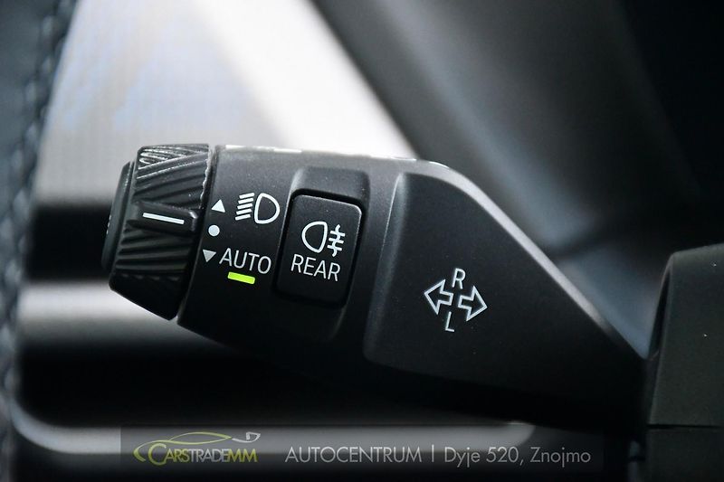 BMW Řada 1 118d M-SPORT 1M ČR - fotka 26 z 54
