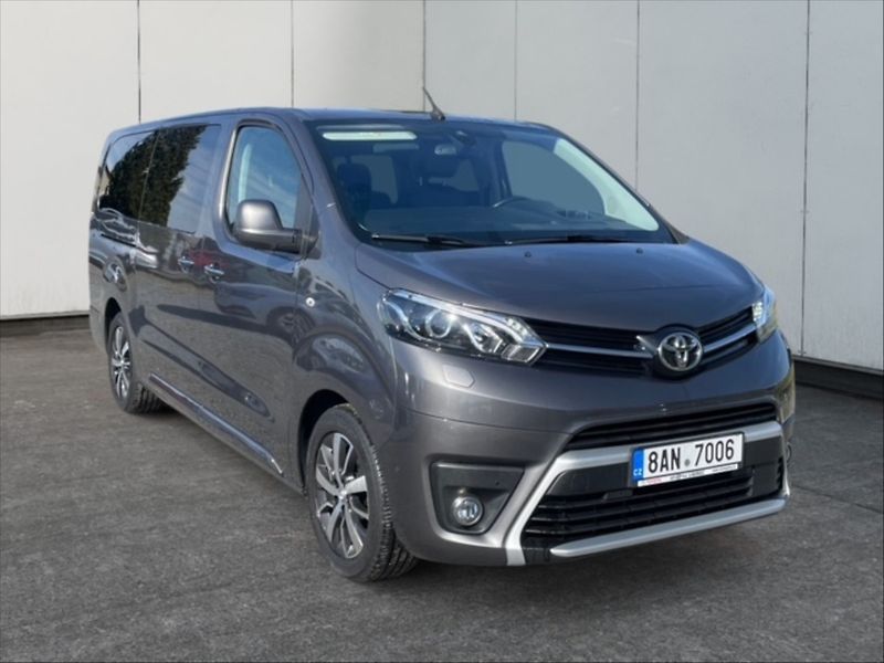 Toyota ProAce Verso 2,0 D-4D 180k L2 VIP - fotka 1 z 11