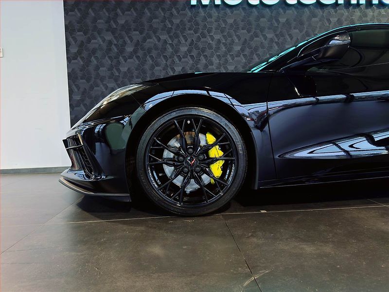 Chevrolet Corvette (2024) 6.2 V8 LT2 - fotka 11 z 21