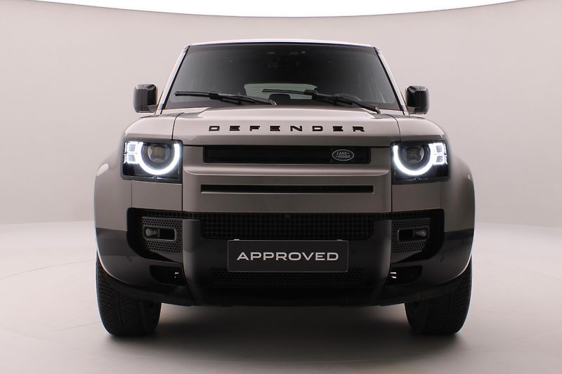 Land Rover Defender 110 P425 X-DYNAMIC REZERVACE - fotka 15 z 50
