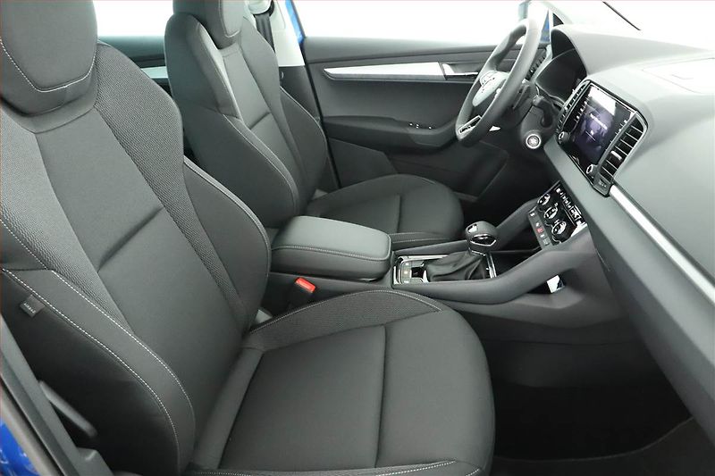 Škoda Karoq (2025) 1.5 TSI, Drive, FullLed - fotka 7 z 16