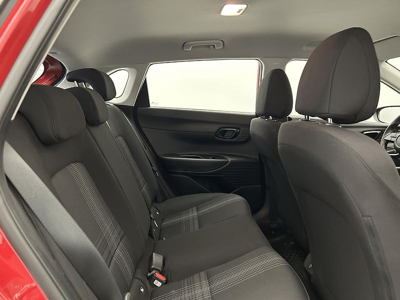 Hyundai i20 1.0 T-GDI Comfort DCT - fotka 16 z 22