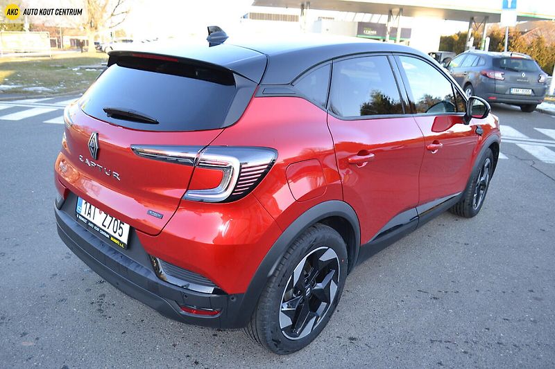 Renault Captur techno E-Tech full hybrid 145 - fotka 5 z 51