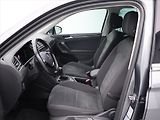 Volkswagen Tiguan 2,0 TDI Highline 4x4 DSG DPH - náhled 10