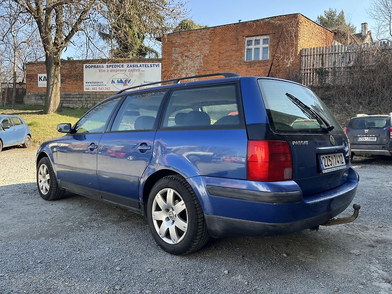 Volkswagen Passat Variant (1999) 1,9 TDi 85 Kw - fotka 7 z 13