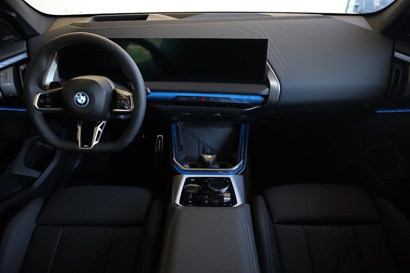 BMW X3 30e xDrive - fotka 5 z 18