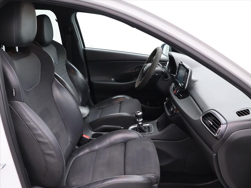 Hyundai i30 2,0 N 202kW Performance CZ - fotka 12 z 31