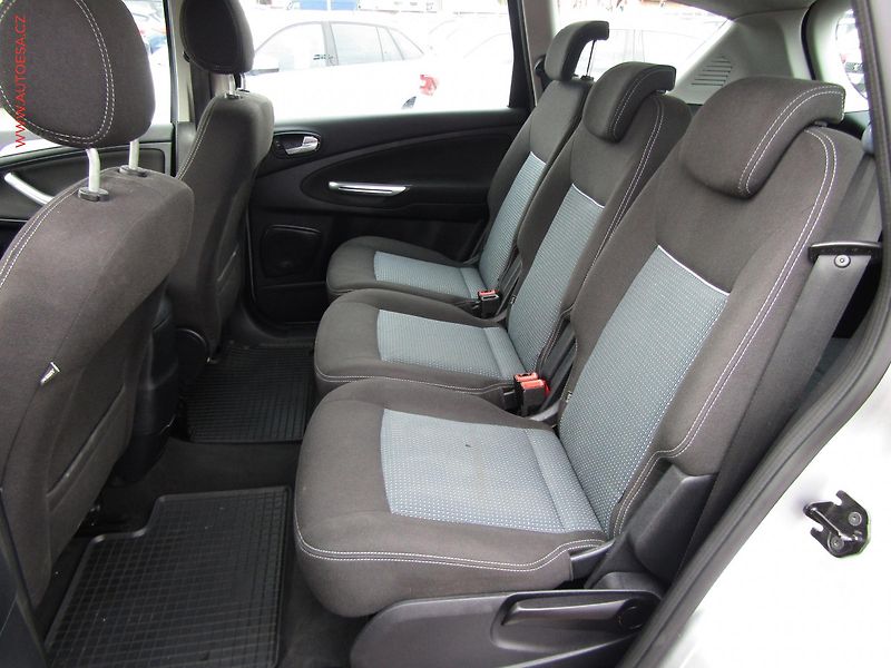Ford S-MAX (2012) 2.0TDCi, autoAC, temp - fotka 10 z 18